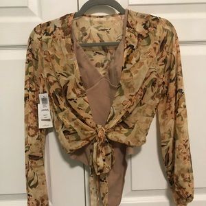 NWT ARITZIA Wilfred Floral Bodysuit Blouse